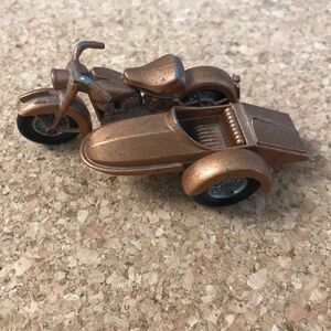 Vintage Matchbox Lesney Harley Davidson with Side car Copper Colour No 66 1960’s